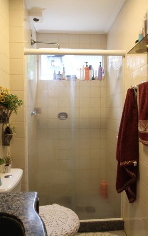 Apartamento à venda com 57m², 2 quartos e 1 vagaBanheiro Social