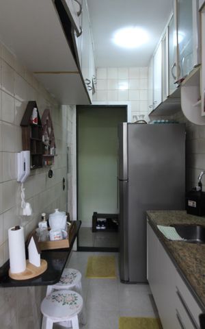 Apartamento à venda com 57m², 2 quartos e 1 vagaCozinha