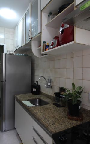 Apartamento à venda com 57m², 2 quartos e 1 vagaCozinha