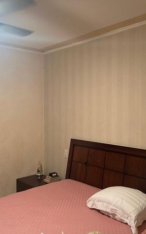 Apartamento à venda com 210m², 3 quartos e 2 vagas Apartamento à venda com 210m², 3 quartos e 2 vagasSala de jantar