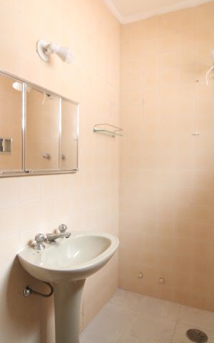 Casa à venda com 168m², 3 quartos e 2 vagasBanheiro da suíte
