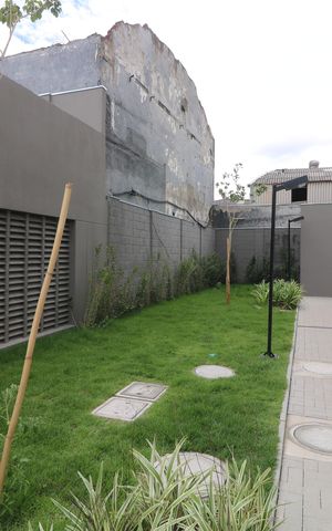Apartamento à venda com 42m², 2 quartos e sem vagaÁrea externa