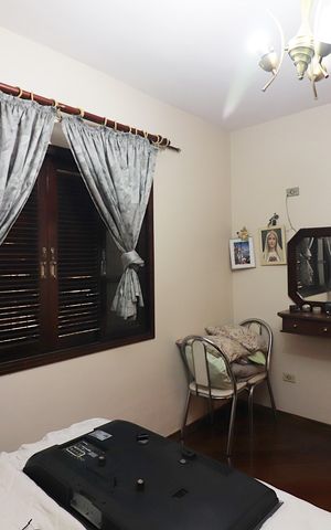 Casa à venda com 136m², 3 quartos e 2 vagasQuarto 1
