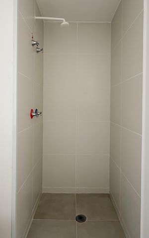 Apartamento à venda com 28m², 1 quarto e sem vaga Apartamento à venda com 28m², 1 quarto e sem vagaBanheiro da Suíte