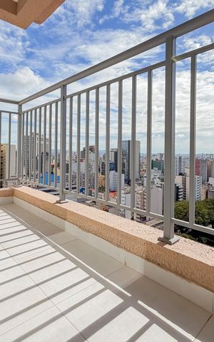 Apartamento à venda com 28m², 1 quarto e sem vaga Apartamento à venda com 28m², 1 quarto e sem vagaVaranda