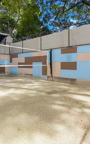 Apartamento à venda com 28m², 1 quarto e sem vaga Apartamento à venda com 28m², 1 quarto e sem vagaQuadra Esportiva