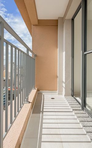 Apartamento à venda com 28m², 1 quarto e sem vaga Apartamento à venda com 28m², 1 quarto e sem vagaVaranda