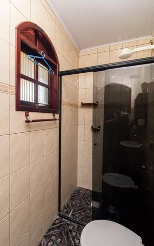 Casa à venda com 250m², 5 quartos e 2 vagas