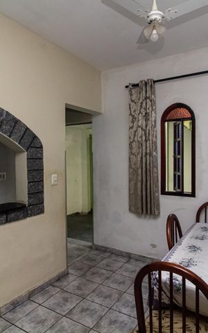 Casa à venda com 250m², 5 quartos e 2 vagas
