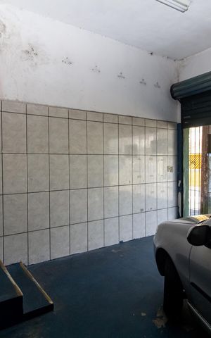 Casa à venda com 250m², 5 quartos e 2 vagas