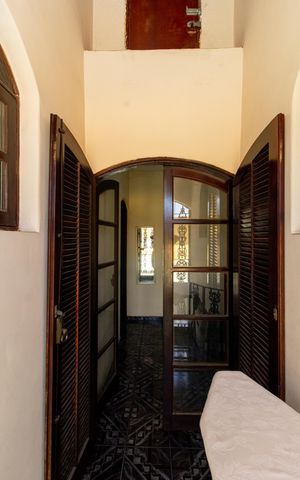 Casa à venda com 250m², 5 quartos e 2 vagas