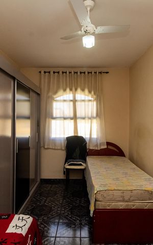 Casa à venda com 250m², 5 quartos e 2 vagas