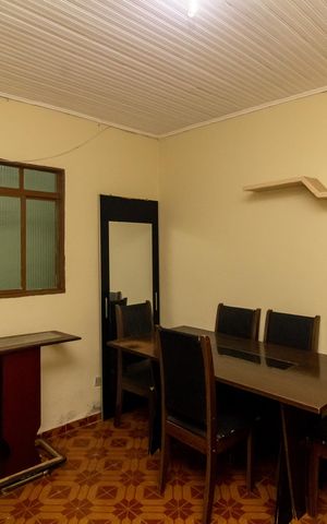 Casa à venda com 250m², 5 quartos e 2 vagas