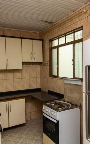 Casa à venda com 250m², 5 quartos e 2 vagas