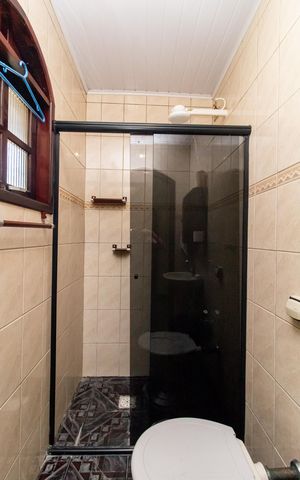 Casa à venda com 250m², 5 quartos e 2 vagas