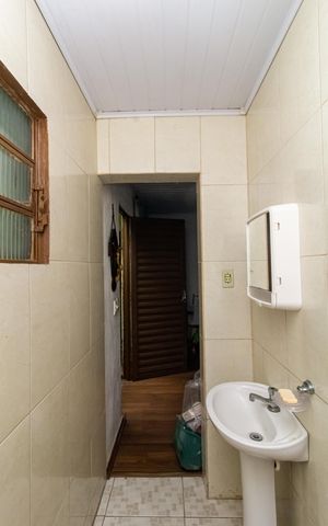 Casa à venda com 250m², 5 quartos e 2 vagas