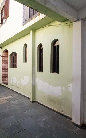 Casa à venda com 250m², 5 quartos e 2 vagas