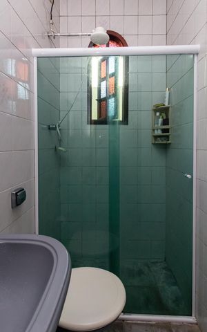 Casa à venda com 250m², 5 quartos e 2 vagas