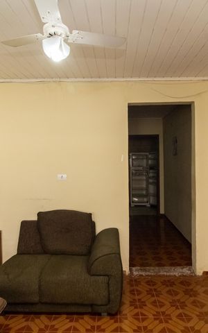 Casa à venda com 250m², 5 quartos e 2 vagas