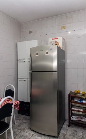 Casa à venda com 250m², 5 quartos e 2 vagas