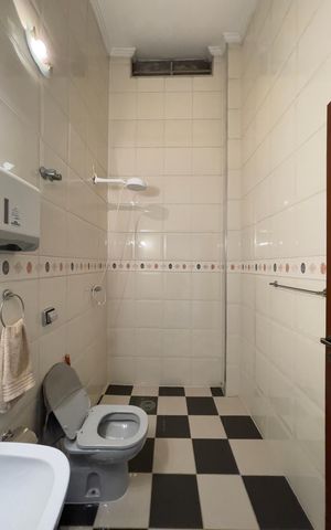 Casa à venda com 112m², 2 quartos e 1 vaga Casa à venda com 112m², 2 quartos e 1 vagaBanheiro