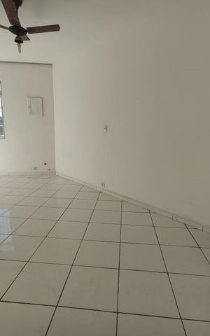 Casa para alugar com 65m², 2 quartos e sem vaga Casa para alugar com 65m², 2 quartos e sem vagaSala