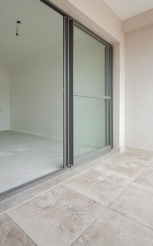 Studio à venda com 32m², 1 quarto e sem vaga Studio à venda com 32m², 1 quarto e sem vagaVaranda