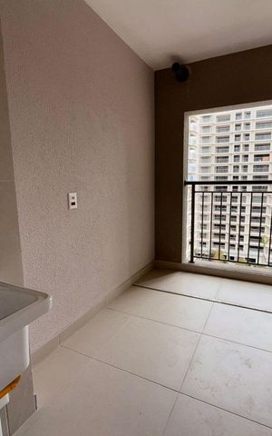 Apartamento à venda com 155m², 3 quartos e 2 vagas Apartamento à venda com 155m², 3 quartos e 2 vagasÁrea de serviço