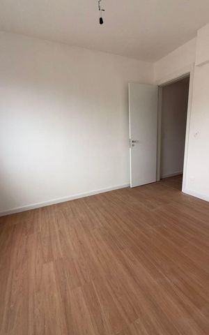 Apartamento à venda com 155m², 3 quartos e 2 vagas Apartamento à venda com 155m², 3 quartos e 2 vagasQuarto