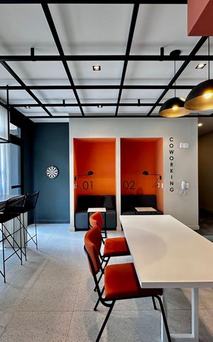 Apartamento à venda com 40m², 2 quartos e sem vaga Apartamento à venda com 40m², 2 quartos e sem vagaCoworking