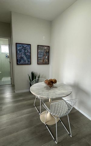 Apartamento para alugar com 52m², 2 quartos e 1 vaga Apartamento para alugar com 52m², 2 quartos e 1 vagaSala