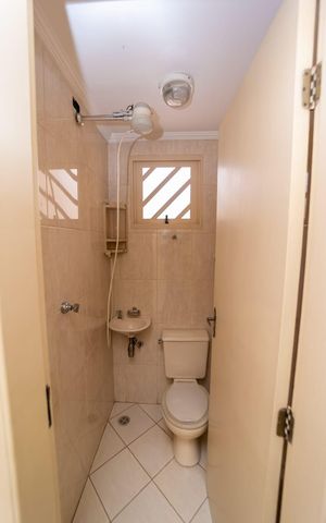 Casa à venda com 245m², 3 quartos e 10 vagasBanheiro
