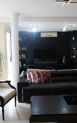 Apartamento à venda com 160m², 3 quartos e 3 vagasSala
