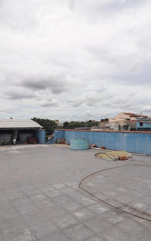 Casa para alugar com 478m², 5 quartos e 5 vagasLaje