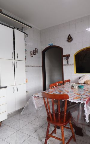 Casa para alugar com 478m², 5 quartos e 5 vagasCozinha