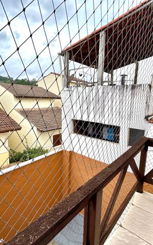 Casa à venda com 222m², 3 quartos e 4 vagas Casa à venda com 222m², 3 quartos e 4 vagasVaranda da Suíte