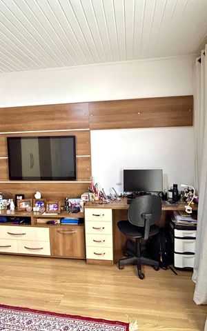 Casa à venda com 222m², 3 quartos e 4 vagas Casa à venda com 222m², 3 quartos e 4 vagasQuarto Suíte