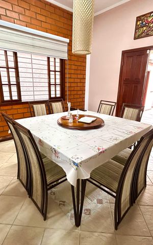 Casa à venda com 222m², 3 quartos e 4 vagas Casa à venda com 222m², 3 quartos e 4 vagasCopa