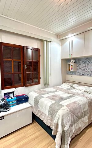 Casa à venda com 222m², 3 quartos e 4 vagas Casa à venda com 222m², 3 quartos e 4 vagasQuarto 1