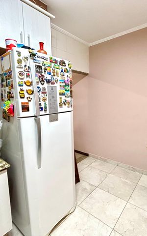 Casa à venda com 222m², 3 quartos e 4 vagas Casa à venda com 222m², 3 quartos e 4 vagasCozinha