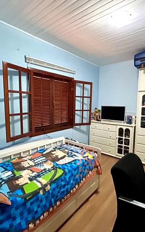 Casa à venda com 222m², 3 quartos e 4 vagas Casa à venda com 222m², 3 quartos e 4 vagasQuarto 2
