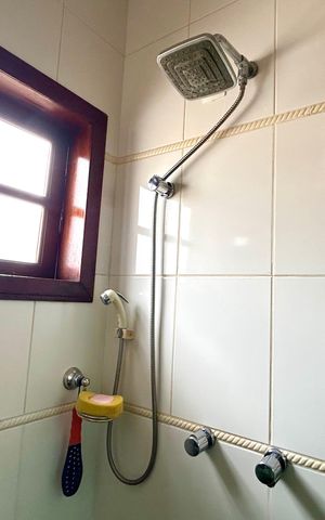 Casa à venda com 222m², 3 quartos e 4 vagas Casa à venda com 222m², 3 quartos e 4 vagasBanheiro da Suíte