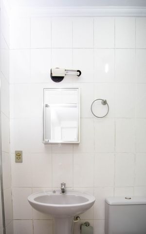 Casa à venda com 101m², 3 quartos e 1 vagaBanheiro da Suíte