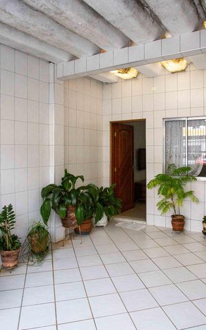 Casa à venda com 101m², 3 quartos e 1 vagaGaragem
