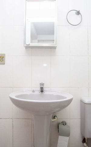 Casa à venda com 101m², 3 quartos e 1 vagaBanheiro da Suíte