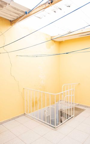 Casa à venda com 101m², 3 quartos e 1 vagaÁrea de Serviço