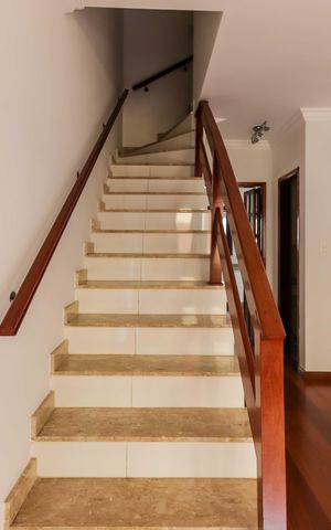 Casa de condomínio à venda com 113m², 2 quartos e 2 vagasSala