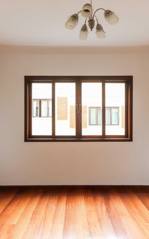 Casa de condomínio à venda com 113m², 2 quartos e 2 vagasSala