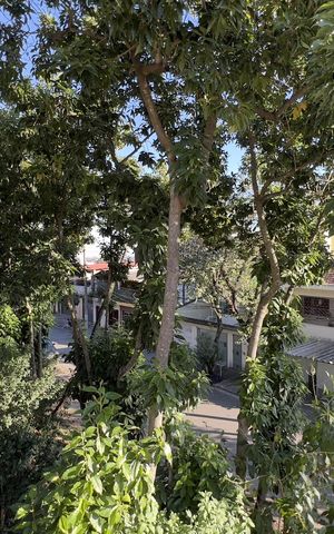 Casa à venda com 120m², 3 quartos e 4 vagas Casa à venda com 120m², 3 quartos e 4 vagasVista da Varanda da Suíte