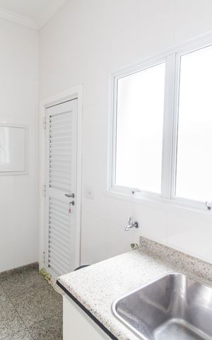 Apartamento à venda com 580m², 4 quartos e 6 vagas Apartamento à venda com 580m², 4 quartos e 6 vagasÁrea de Serviço